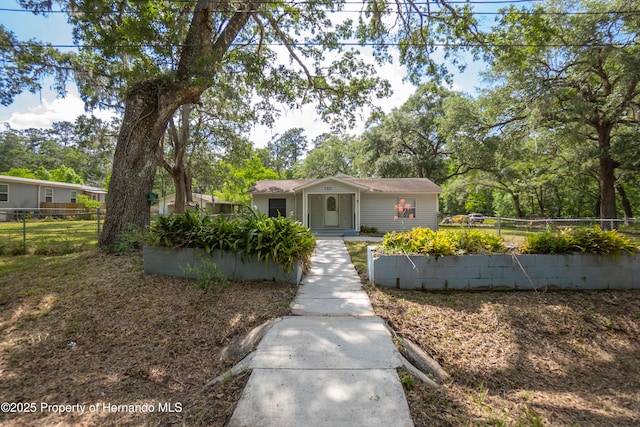 7211 Sunnyside Dr, Brooksville, FL 34601 - photo 1