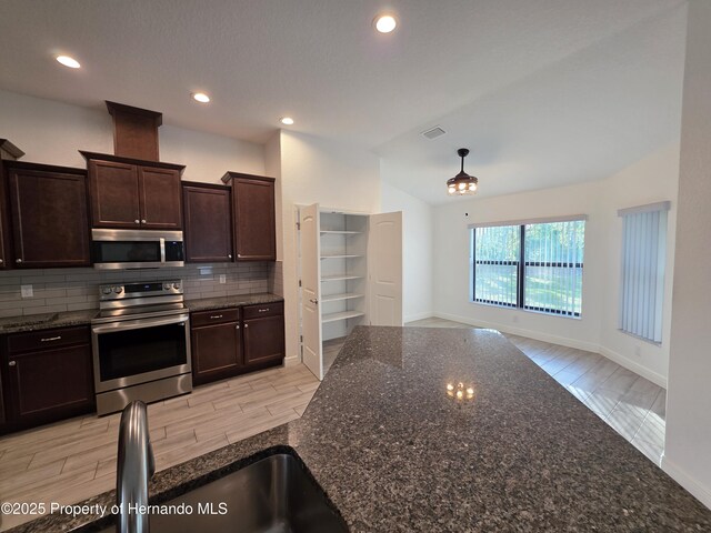11240 Marvelwood Rd, Brooksville, FL 34614 - photo 12