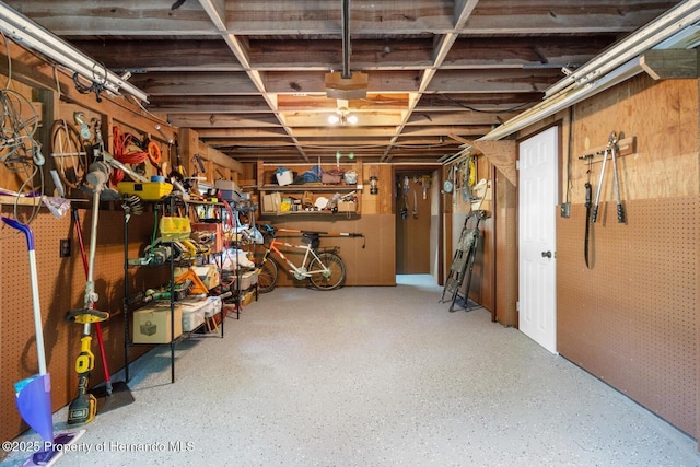 6373 E River Rd, Hernando, FL 34442 - below grade area with a workshop area