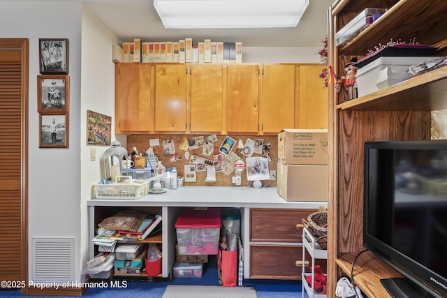 7353 Dogwood, Spring Hill, FL 34607 - storage with visible vents