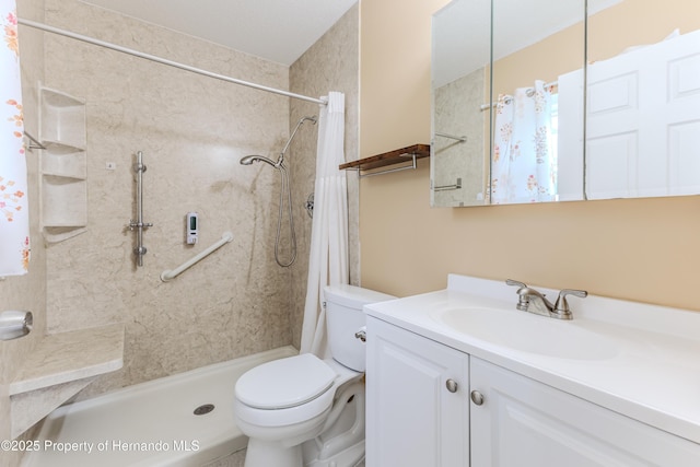4446 San Juan Dr, Hernando Beach, FL 34607 - bathroom with a shower with curtain, toilet, and vanity