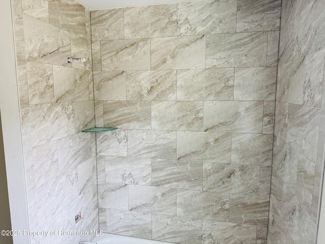 11406 Labrador Duck Rd, Weeki Wachee, FL 34613 - bathroom featuring washtub / shower combination