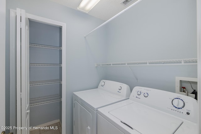 284 Quane Ave, Spring Hill, FL 34609 - laundry room with separate washer and dryer