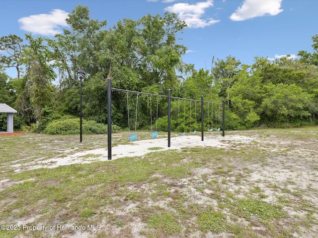 8393 Delaware Dr, Weeki Wachee, FL 34607 - view of home's community