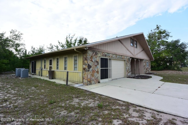 8568 Heather Blvd, Weeki Wachee, FL 34613 - photo 42