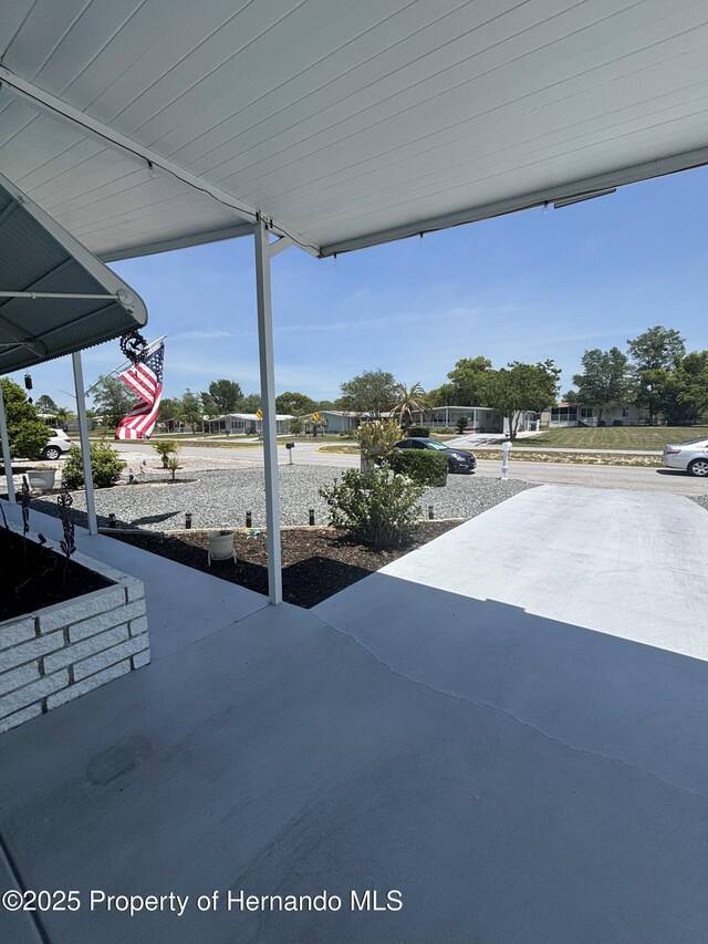 15693 Brookridge Blvd, Brooksville, FL 34613 - view of patio / terrace