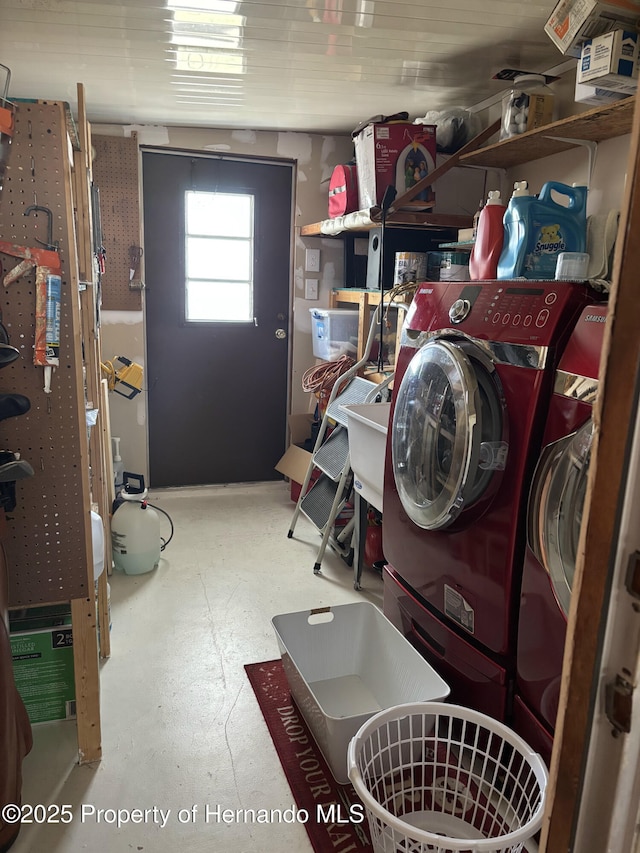 15693 Brookridge Blvd, Brooksville, FL 34613 - washroom with separate washer and dryer