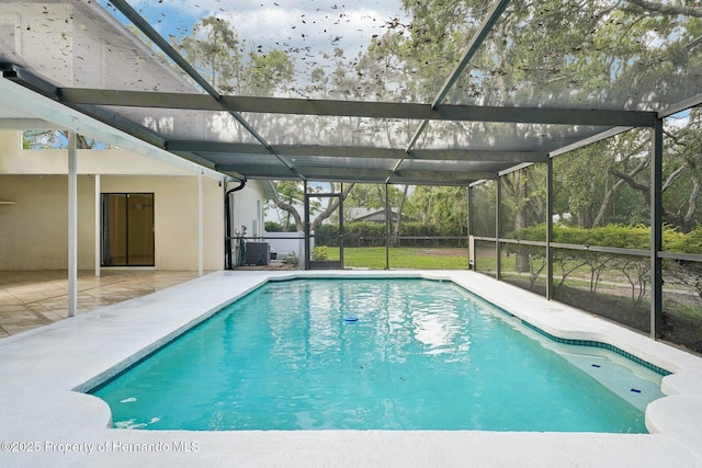 18633 Oak Way Dr, Hudson, FL 34667 - outdoor pool with a patio and a lanai