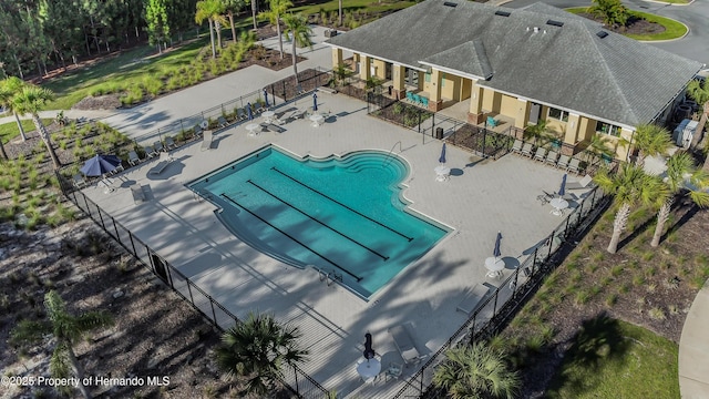 5233 Jennings Trl, Brooksville, FL 34601 - community pool with a patio