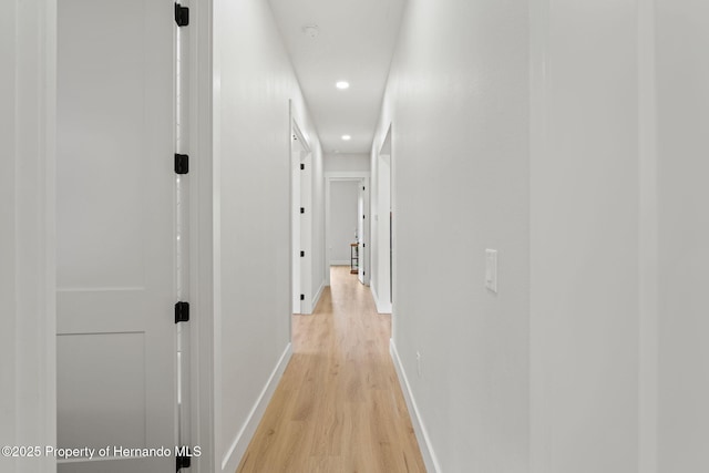 4522 Majestic Hills Loop, Brooksville, FL 34601 - hall featuring light wood-style floors and recessed lighting