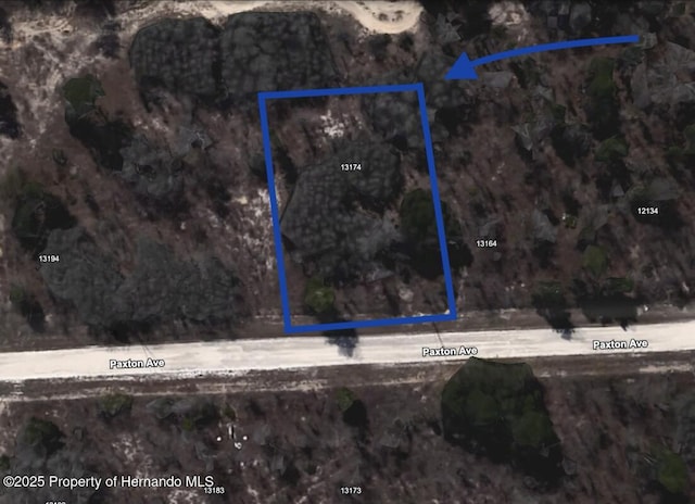 13174 Paxton Ave, Weeki Wachee, FL 34614
