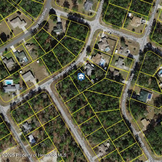1176 W Cairo Dr, Dunnellon, FL 34434