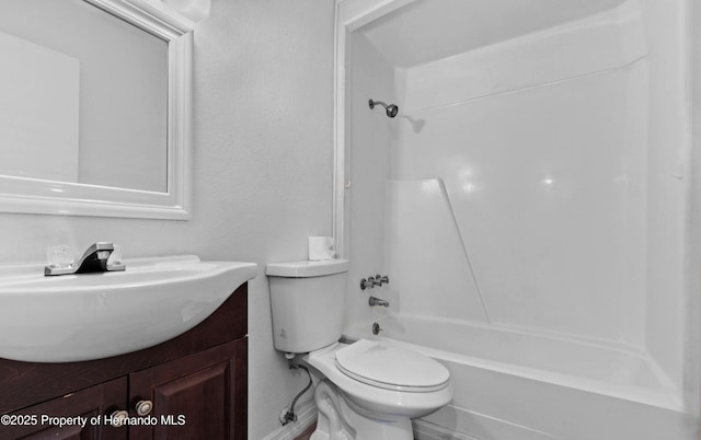 6519 W Newberry Rd Unit 107, Gainesville, FL 32605 - full bath featuring vanity, toilet, and shower / bath combination