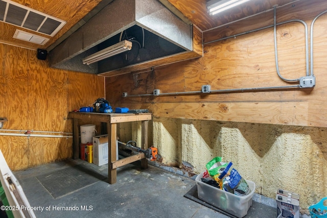 14031 Hexam Rd, Brooksville, FL 34613 - view of storage area