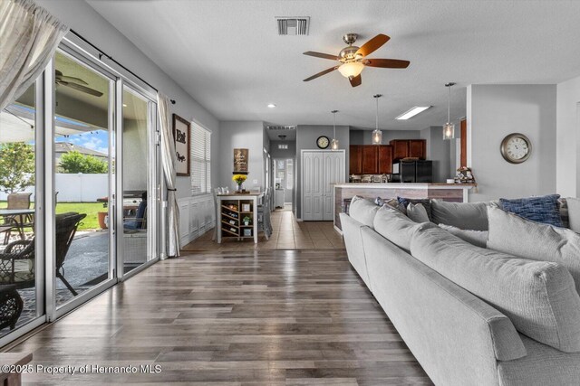 13365 Chesapeake Pl, Spring Hill, FL 34609 - photo 18