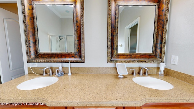 22316 Red Jacket, Land O Lakes, FL 34639 - full bath with double vanity and crown molding