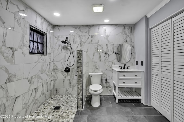 10277 Rosetti Ct, Spring Hill, FL 34608 - full bathroom with toilet, walk in shower, vanity, a closet, and recessed lighting
