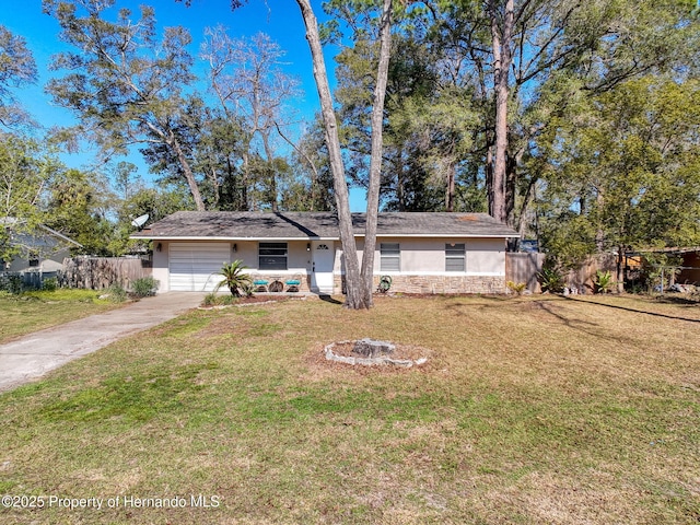 1531 NE 38th St, Ocala, FL 34479 - single story home with stucco siding, concrete driveway, an attached garage, and stone siding