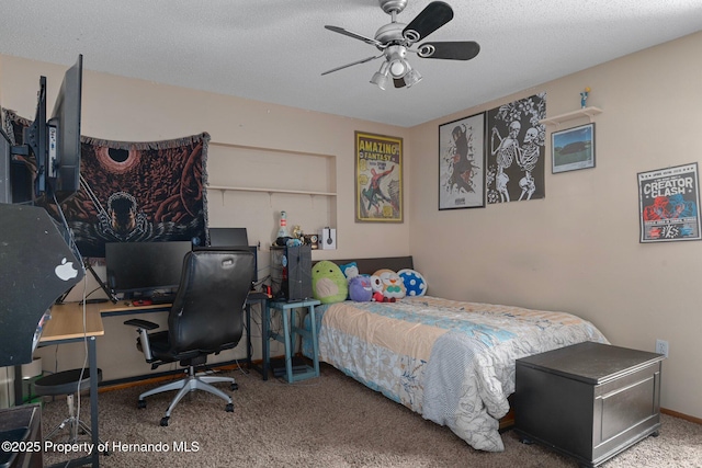 204 Oak Lake Dr, Spring Hill, FL 34608 - carpeted bedroom featuring a desk, a textured ceiling, and ceiling fan