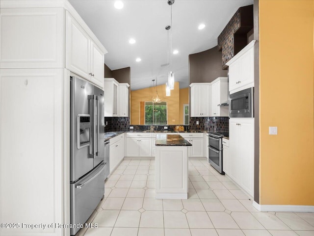10097 Holly Berry Dr, Weeki Wachee, FL 34613 - photo 13