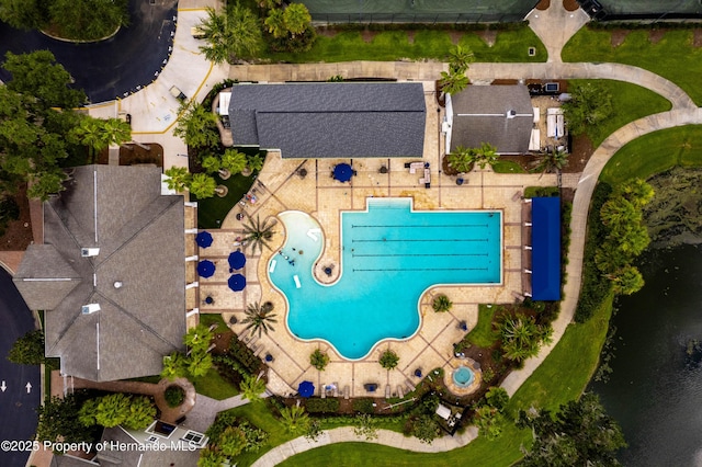 5018 Elm Leaf Dr, Brooksville, FL 34601 - bird's eye view of a pool