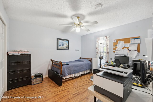 12295 Clarendon Ct, Spring Hill, FL 34609 - photo 36