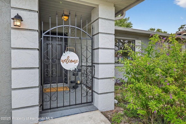 6310 Gainsboro Ave, Spring Hill, FL 34609 - doorway to property