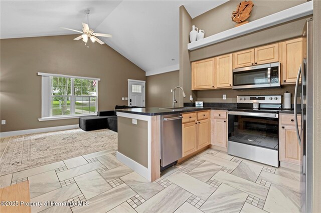 8687 E Jefferson St, Floral City, FL 34436 - photo 16
