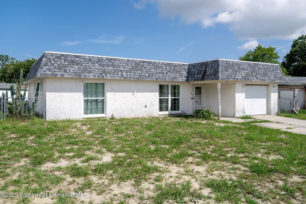 7608 Dale Dr, Port Richey, FL 34668 - photo 1