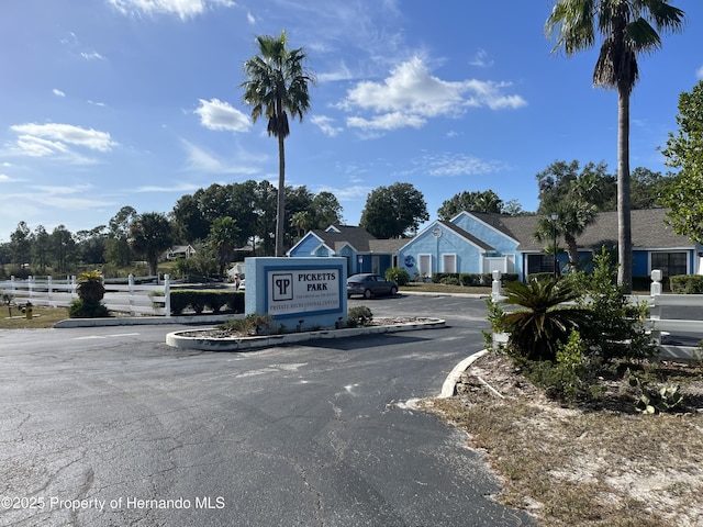 9474 Nakoma Way, Weeki Wachee, FL 34613 - view of asphalt street