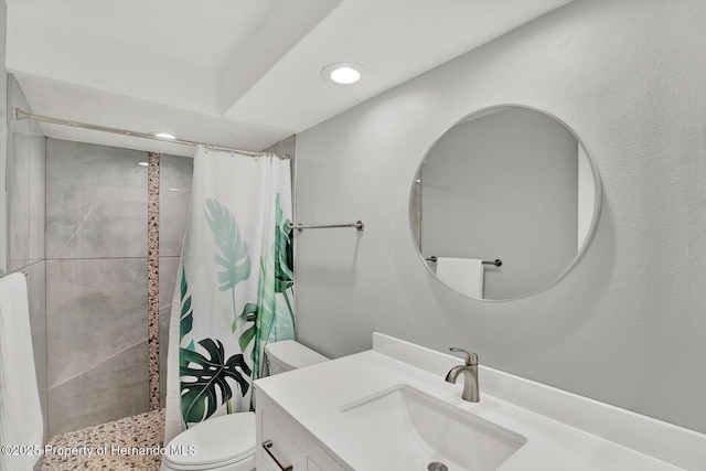 13332 Lisa Dr, Hudson, FL 34667 - bathroom featuring vanity, tiled shower, and recessed lighting