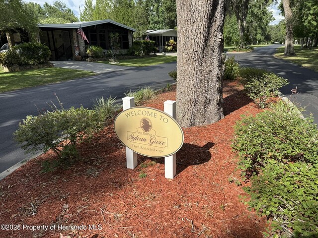 18035 Glen Raven Blvd, Brooksville, FL 34604 - photo 9