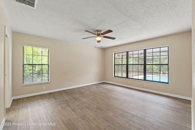 2423 Sutton Pl, Spring Hill, FL 34608 - photo 16