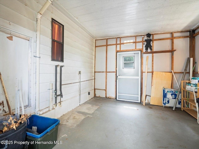 8017 Fiat Ave, Brooksville, FL 34613 - view of garage
