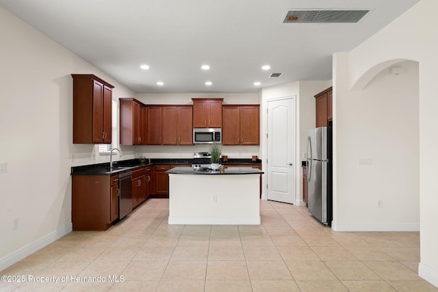 19820 Lonesome Pine Dr, Land O Lakes, FL 34638 - photo 15
