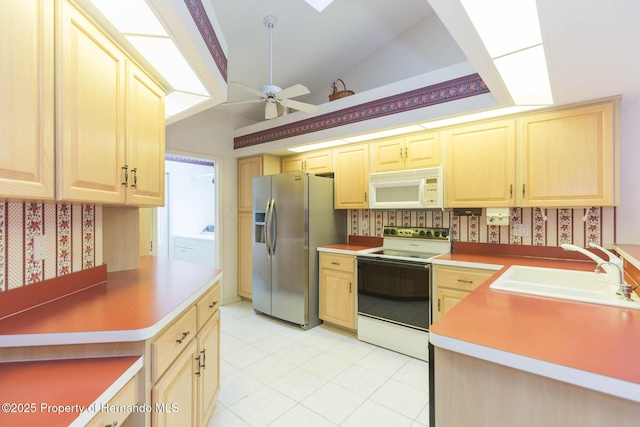 8100 Hidden Hills Dr, Spring Hill, FL 34606 - photo 12