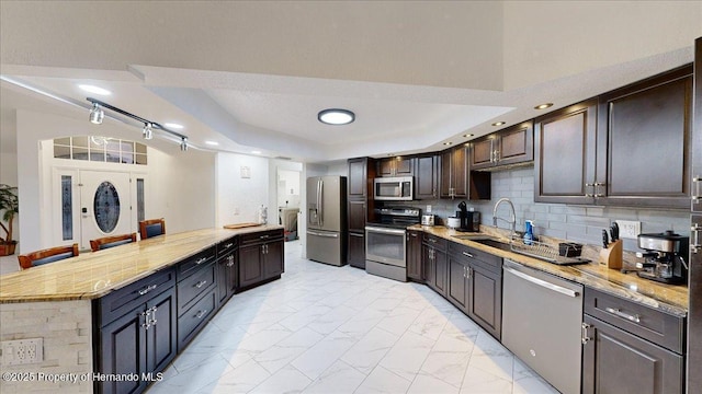 8251 Berkeley Manor Blvd, Spring Hill, FL 34606 - photo 16
