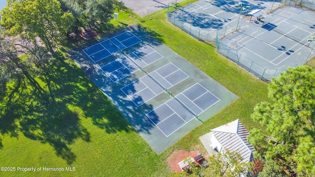 9426 Mississippi Run, Weeki Wachee, FL 34613 - photo 28