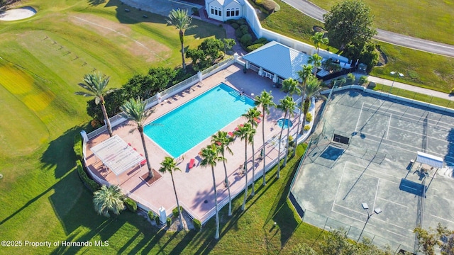9426 Mississippi Run, Weeki Wachee, FL 34613 - photo 36
