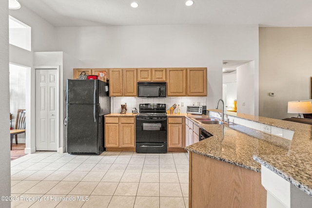 5262 Kirkshire Ln, Spring Hill, FL 34609 - photo 4