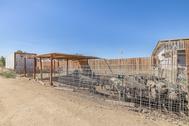 15035 E E Ave Unit G, Lancaster, CA 93535 - view of yard