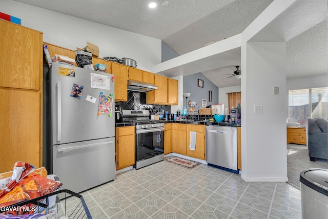 3817 Hatcher Pl, Rosamond, CA 93560 - photo 9
