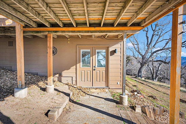 view of entrance to property