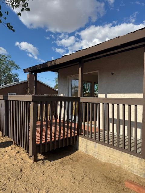 43427 Fairglen Rd, Lancaster, CA 93535 - view of wooden deck