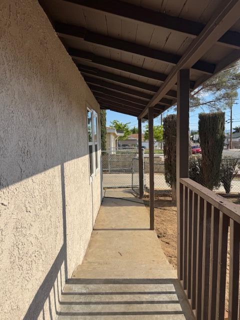43427 Fairglen Rd, Lancaster, CA 93535 - view of patio / terrace