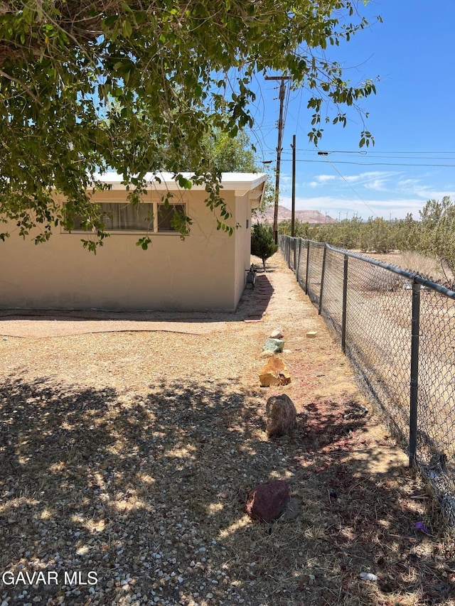 3358 Martin Ave, Mojave, CA 93501 - view of yard