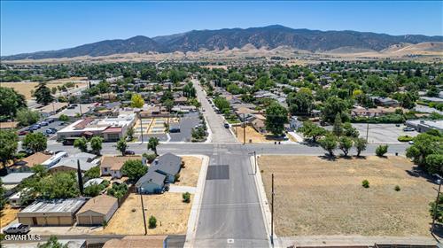 301 W C St, Tehachapi, CA 93561