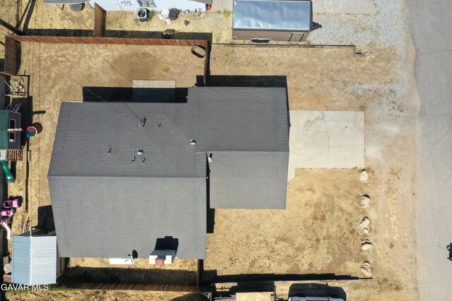20412 El Porto Ct, Tehachapi, CA 93561 - bird's eye view