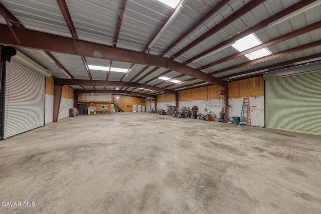 19426 Cavalier Ct, Tehachapi, CA 93561 - view of garage