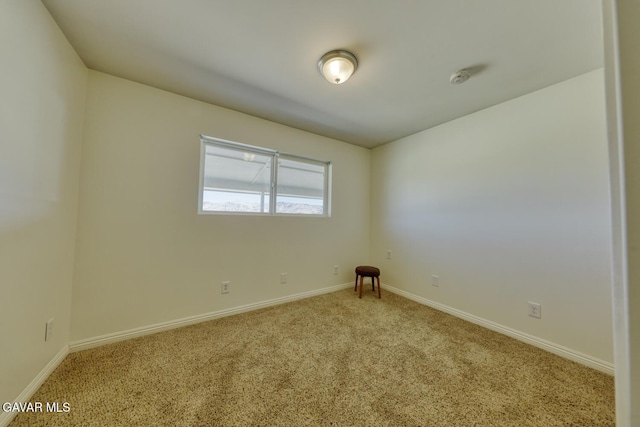 19426 Cavalier Ct, Tehachapi, CA 93561 - empty room with carpet floors and a smoke detector